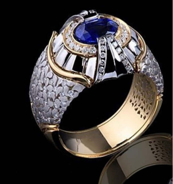 Men's Ring with Natural Blue Sapphire and Diamonds - Top Viaggiare Solutions™